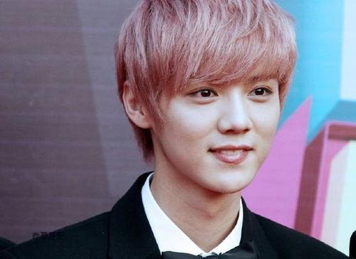 白敬亭娱乐圈吃瓜事件,真相与谣言的交织